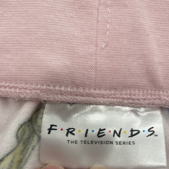 Super soft, pink friends pajama bottoms - Picture 7 of 8